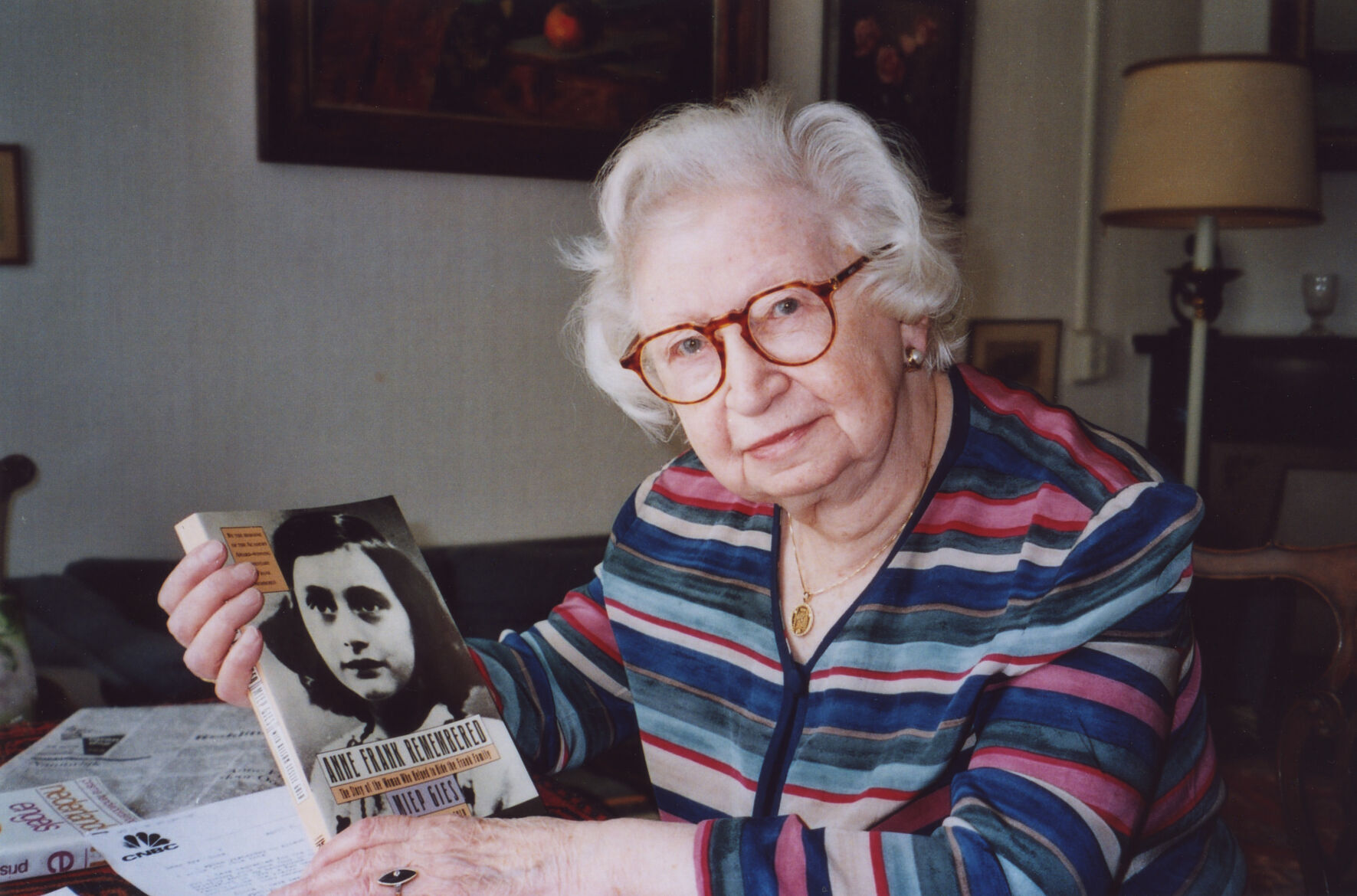 2010: Miep Gies